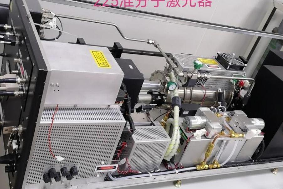 準分子激光器