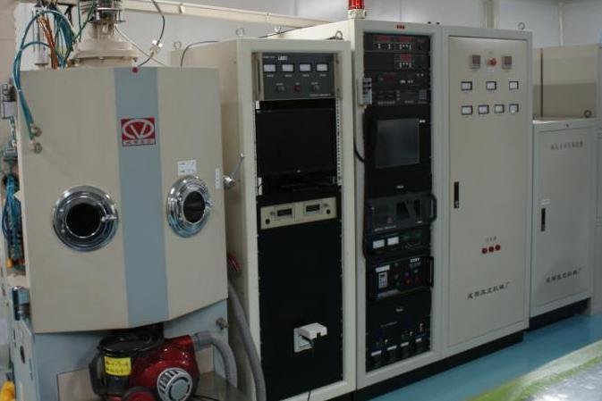 箱式真空鍍膜機(jī)