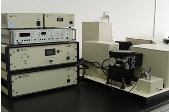 組合式穩(wěn)態(tài)/瞬態(tài)應光光譜儀